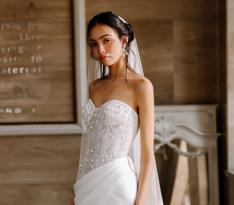 Luz Própria: A Reinvenção do Brilho e das Texturas na Moda Noiva